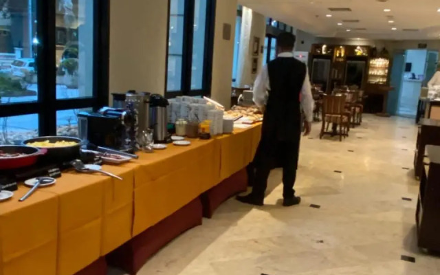 Comfort Flat Pinheiros em Hotel 4,5 estrelas