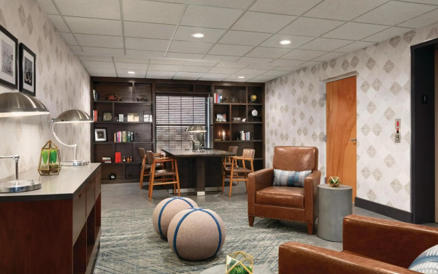 Four Points by Sheraton Raleigh Arena