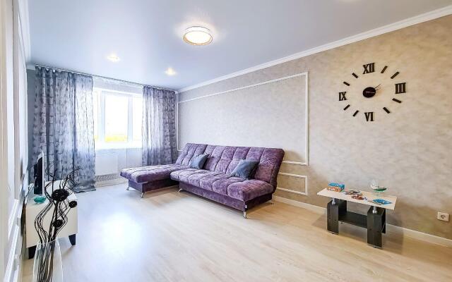 еЖИВика на улице Автомобилистов 15