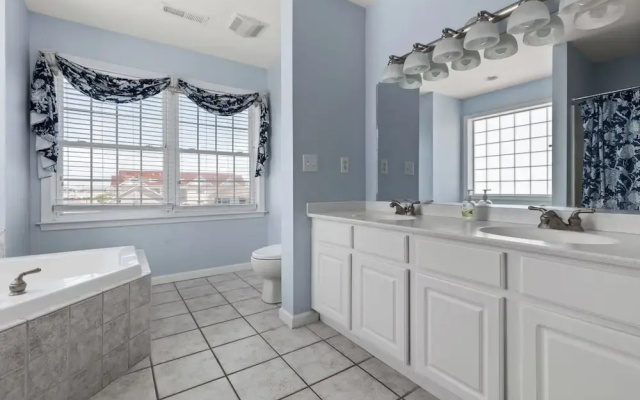 OCHG Townhouse 102 10