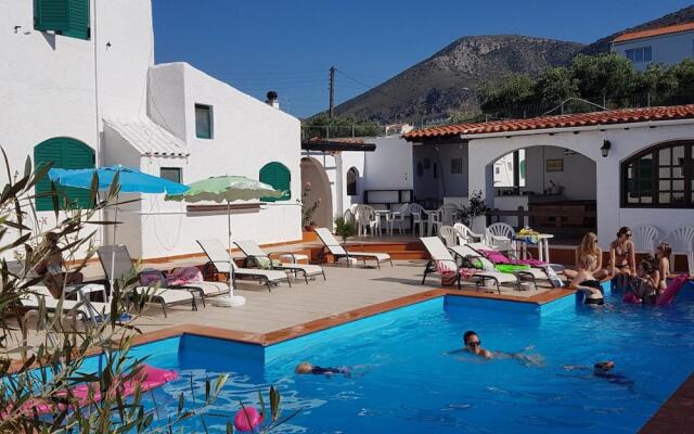 Elia & Tina Apartments