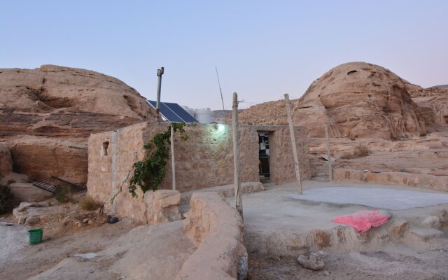 Petra Cottage