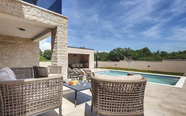 Apartment in Croatia Near Stunning Beaches