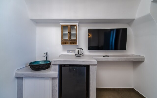 Aegean Blue Luxury Suites