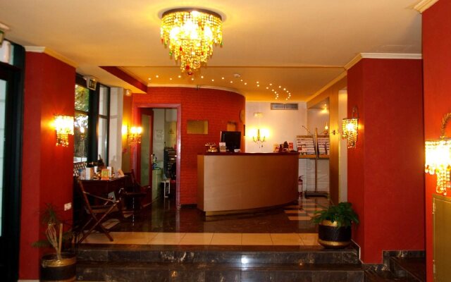 Delphi Art Hotel