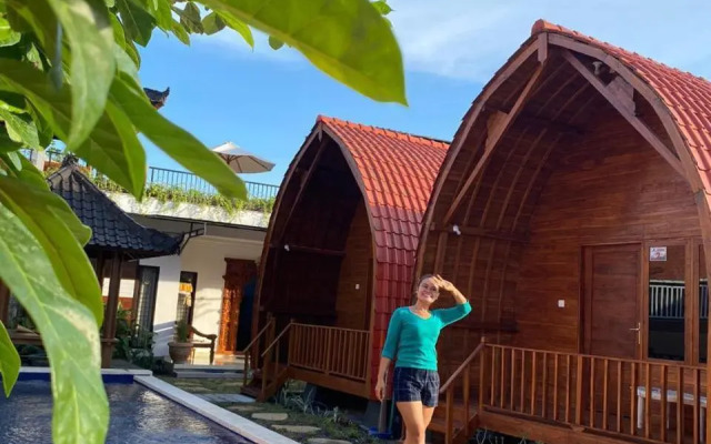 Bemo Villas & Pool