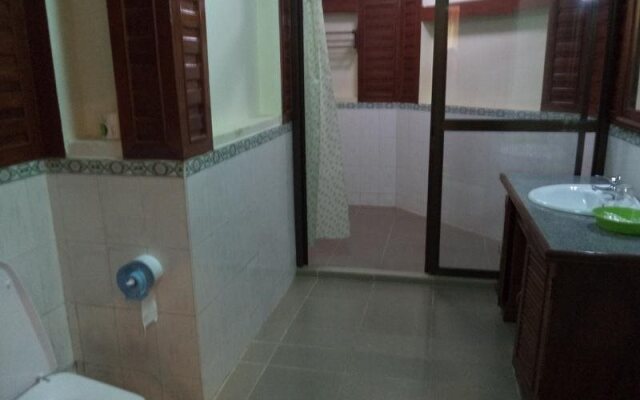 Hsaung Thazin Hotel Pyin Oo Lwin