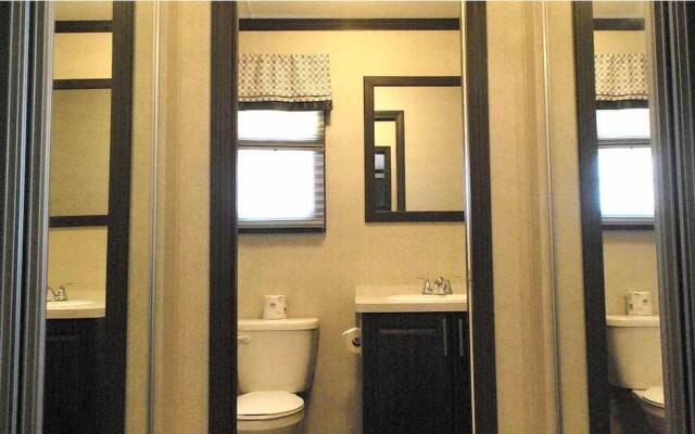 Great Blue Resorts - Golden Beach Resort