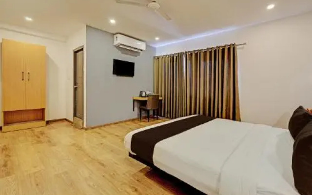 Oyo 385 Townhouse Navya International Ramamurthy N