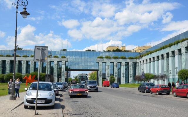 Studio Panorama - Night and Day