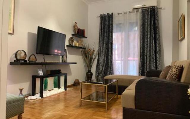 2 Bedrooms Apartment Center Of Athens 4 Min Subway