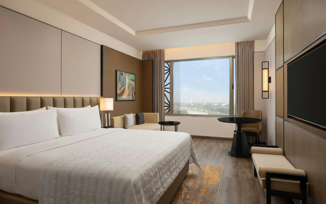 Le Meridien Surat – Guest Rooms – Surat