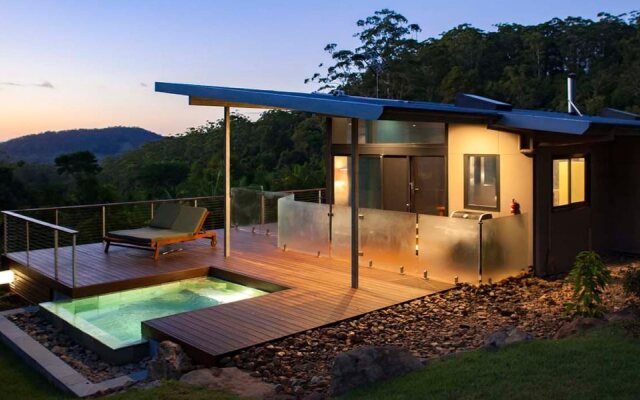Crystal Creek Rainforest Retreat