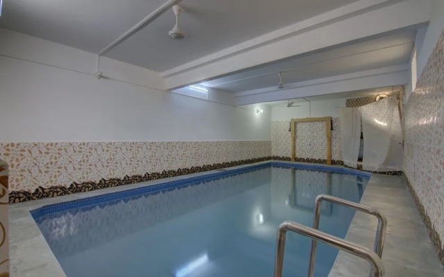 Heera Court Boutique Hotel