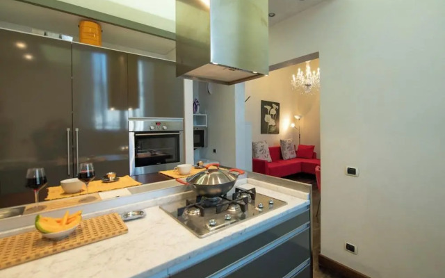 Indipendenza Apartment by Mamo Florence