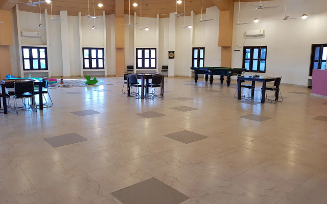 Praveg White Rann Resort Rann Utsav Dhordo