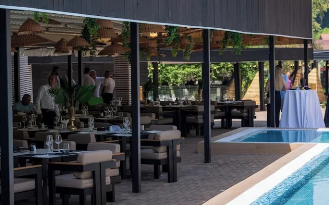 Marabou Resort