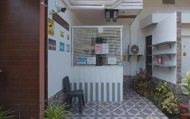Darius' Residences by Oyo Rooms