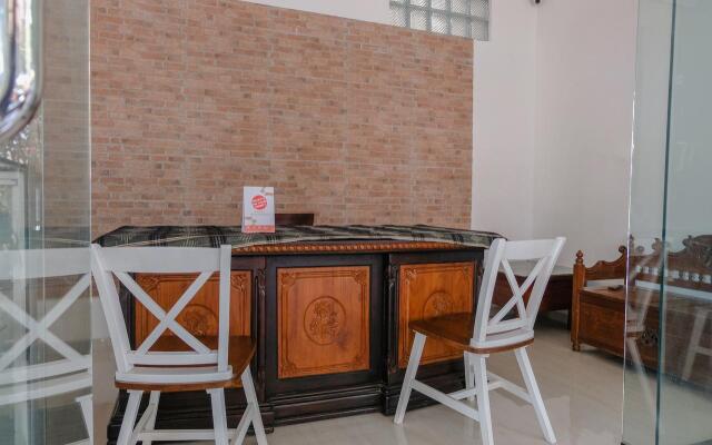 OYO 1507 Mahveen Family Residence