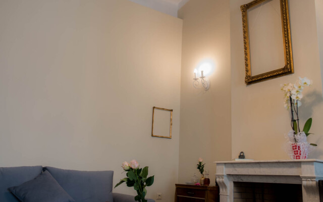 Kyria Boutique House