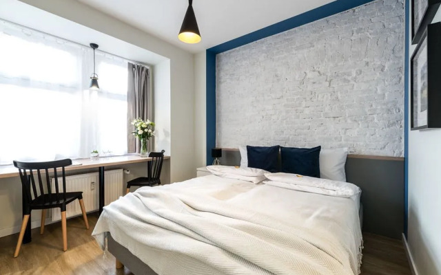 7 Continents Apartments