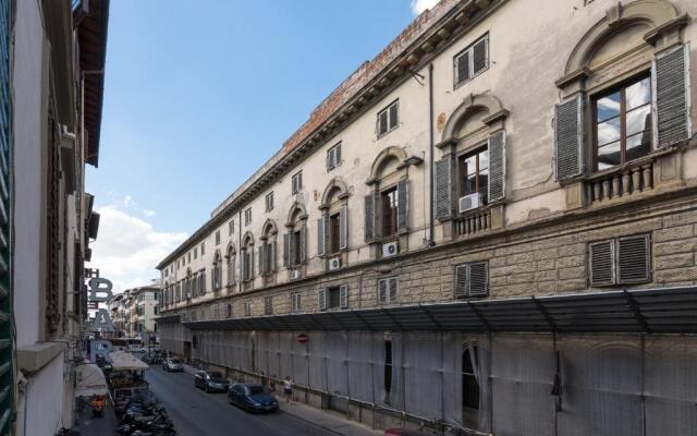 Cozy Apartment In Central Position