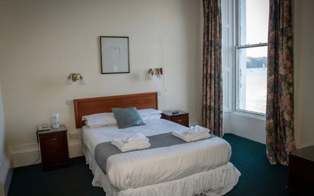 Royal Lion Hotel