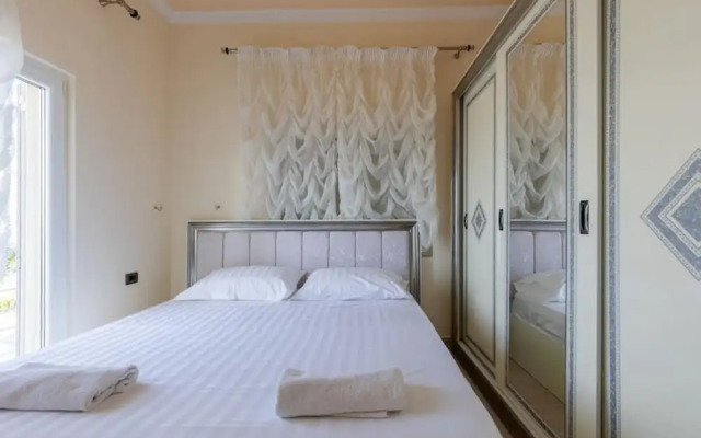 The Lake House 1 in Shkod r