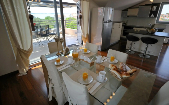 Villa Olive Garden Apartments