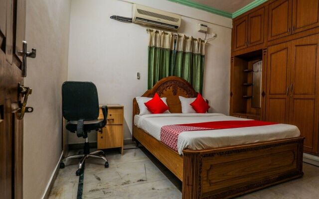 Oyo 16135 Krupa Service Apartment