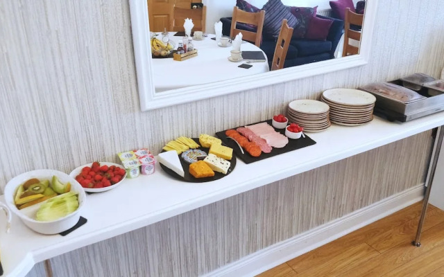 Angel House Bed & Breakfast