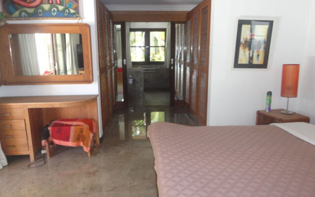 Villa Kamar Madu