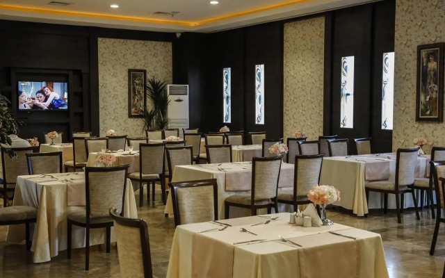 Grand Asya Hotel