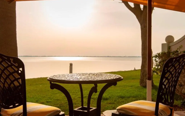 Sunset Beach Resort Marina & Spa