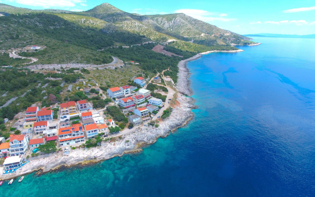 Apartments Mario Tudor