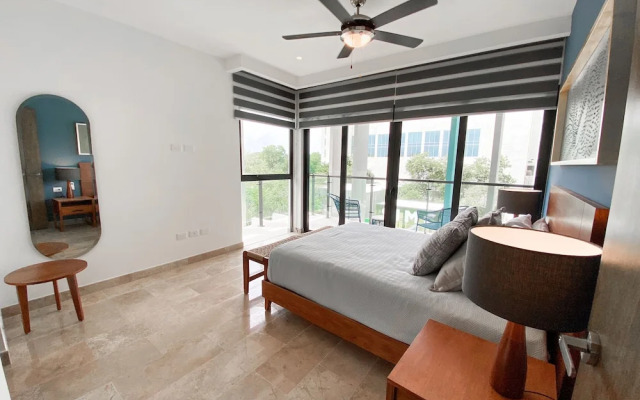 CASA DOS ABEJAS by Serenada