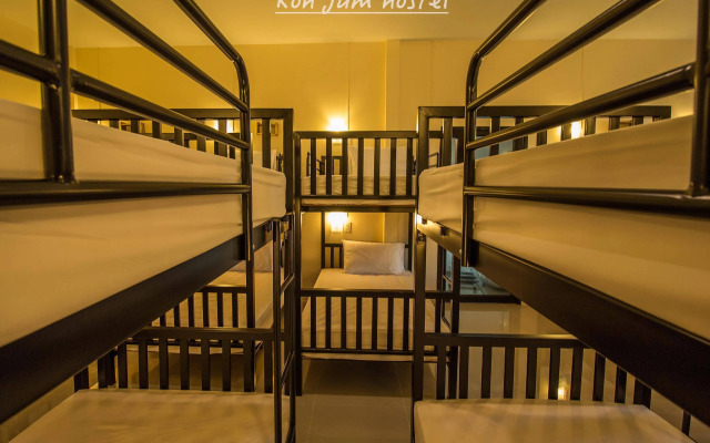 Koh Jum Hostel