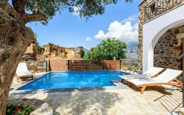 Minos Country Living Apartments