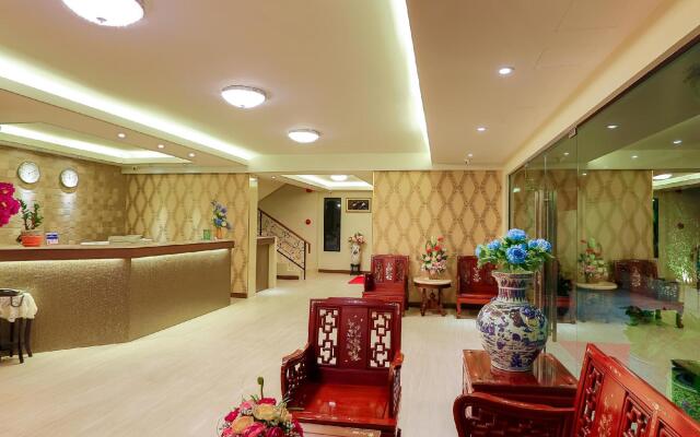 Rung Aroon Hotel By Le Siri