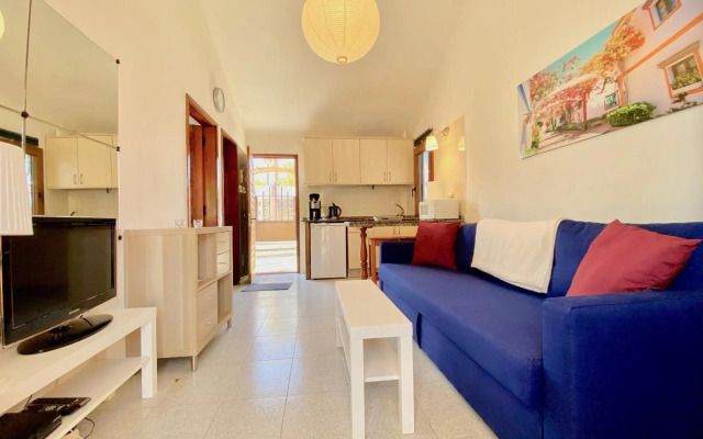 Casita blanca near yumbo