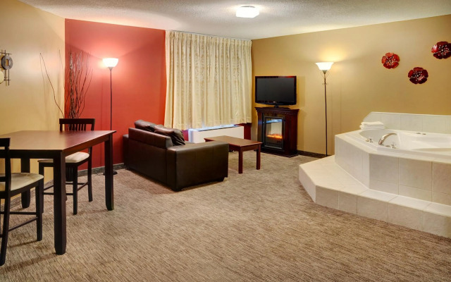 Travelodge by Wyndham Sudbury