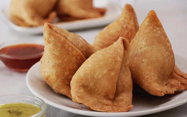 OYO 11720 Gold Coast Inn