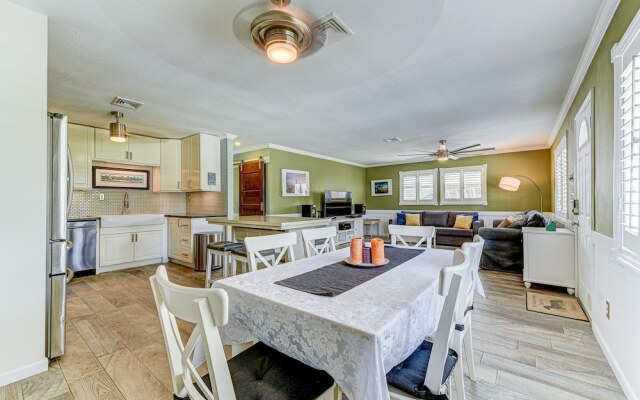 Summertime Sanctuary by Vtrips