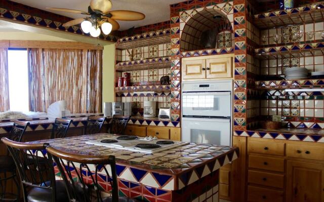 Las Gaviotas 2BR 402 by Casago