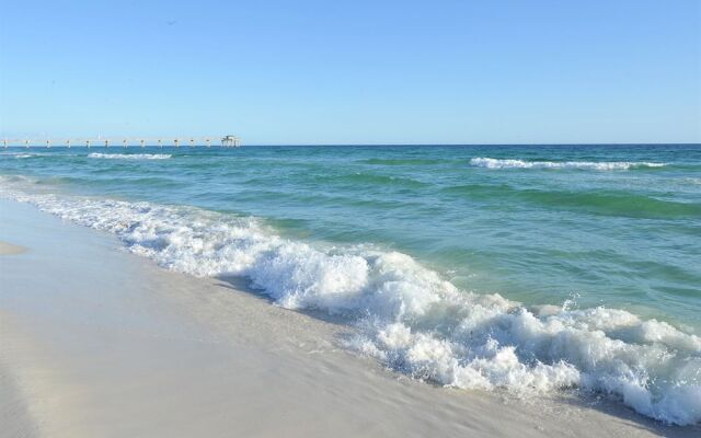 Waterscape Condominiums