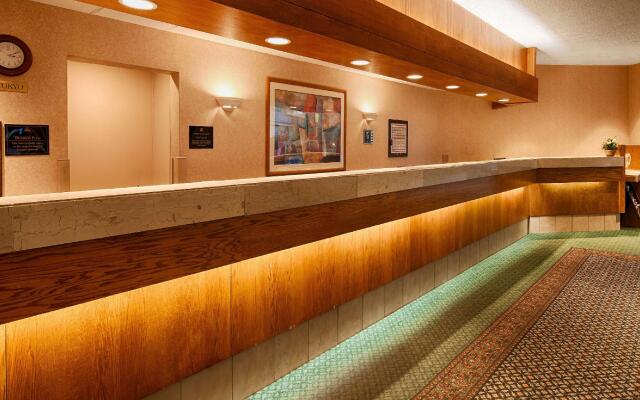 Best Western Royal Plaza Hotel & Trade Center