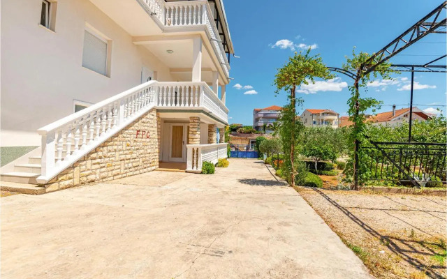 Two-Bedroom Apartment Vodice with Sea View 06