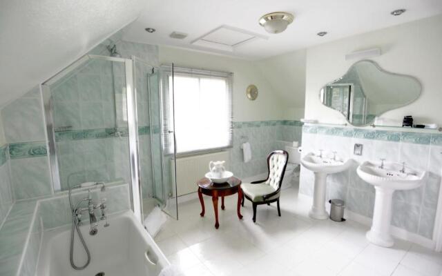 French Horn Hotel