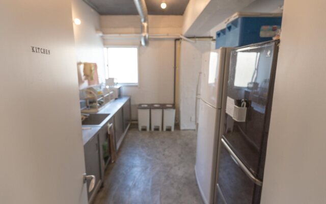 IRORI Nihonbashi Hostel and Kitchen