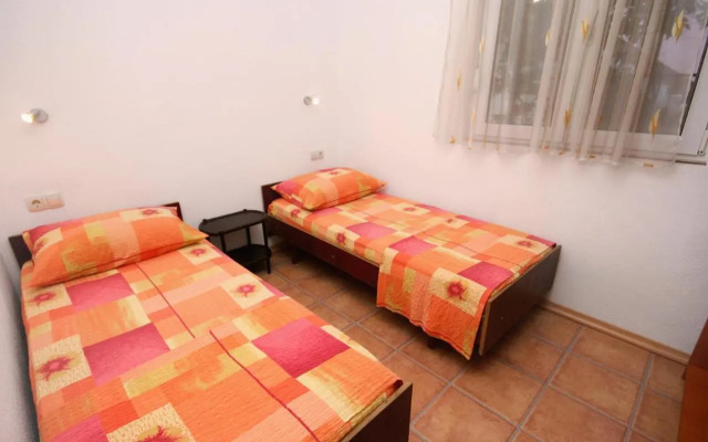 Apartment Podaca 6050a